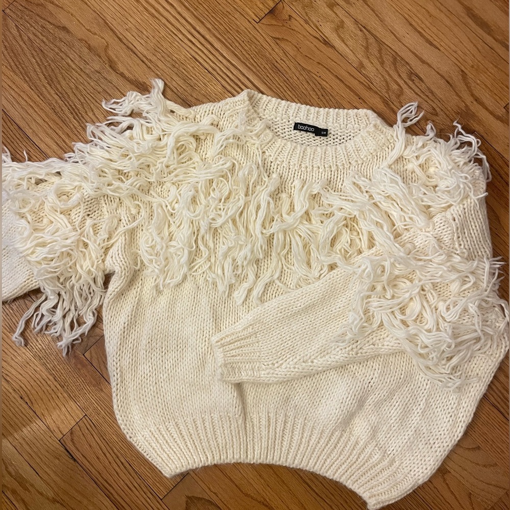 Boohoo fun sweater, size S, cream